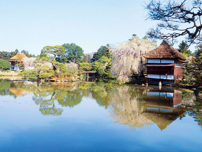 Shuraku-en Garden（Former Tsuyama Domain Villa Garden）