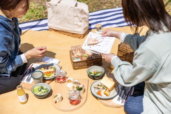 A movie-like picnic in an orchard