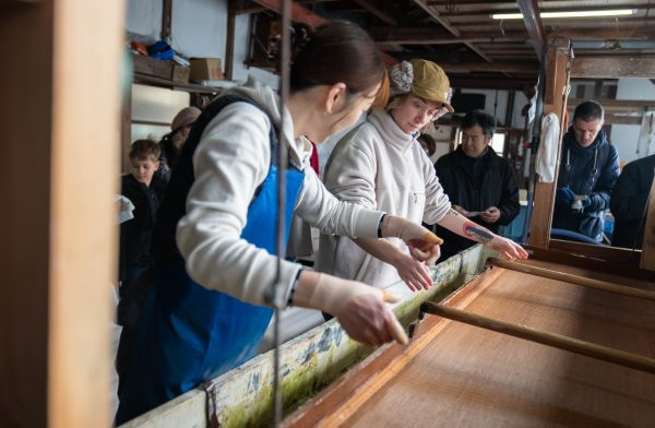 Japanese paper making and calligraphy